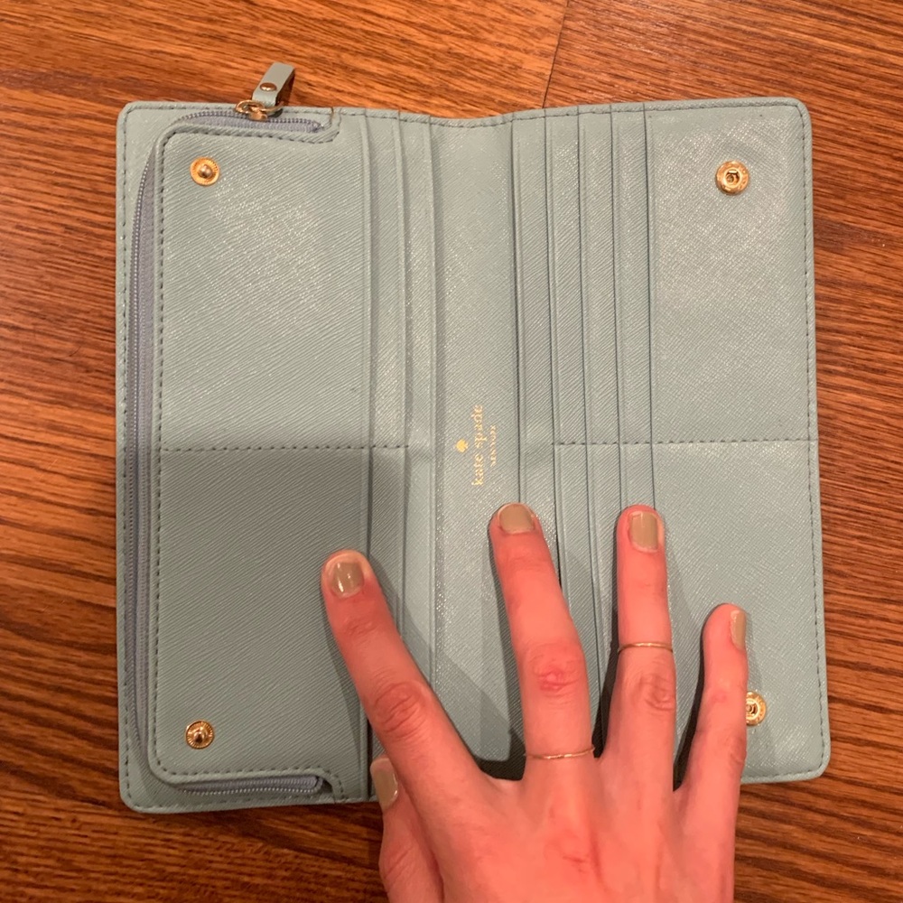 Kate Spade Wallet - Picture 3 of 3